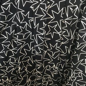 NWT- Madison Skirt XL. Black with Stars